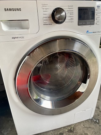 Топова пральна машина з сушкою Samsung 8/5кг
В гарному стані, працює ідеально.
. . фото 5
