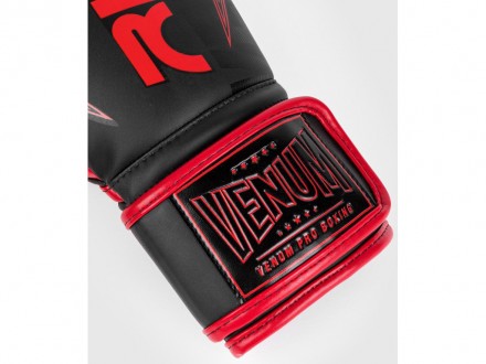 Описание:
12, 14, 16 унций
Перчатки боксерские VENUM x RWS Boxing Gloves - ТМ Ve. . фото 6