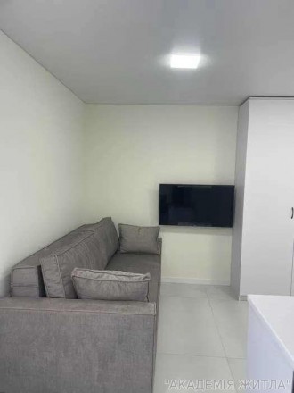 Пропоную 2-кімнатну квартиру з євроремонтом площею 37 м² у комфорт-класовому буд. Беличи. фото 9