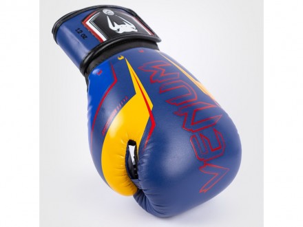 Описание:
12, 14 унций
Перчатки тренировочные VENUM Elite Evo Boxing Gloves - эт. . фото 8