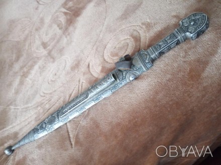 Стариный Кинжал из серебра