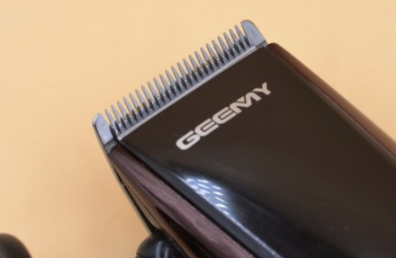 
Профессиональная машинка для стрижки волос Geemy Gm 813 от сети
Надежная и каче. . фото 6
