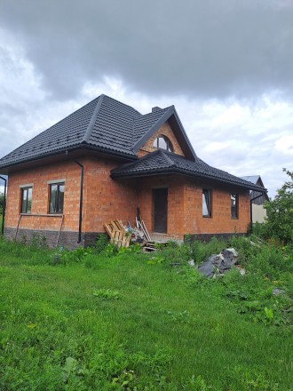 ПРОДАМ  будинок
( незавершене будівництво)
В с. Яструбичі 
15 км від Червоног. . фото 5
