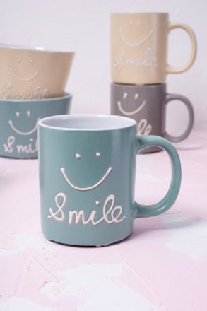 Короткий опис:
Чашка Limited Edition Smile, 330 мл (JH6634-3)Об'єм: 330 мл. Мате. . фото 4