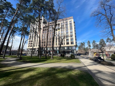 Квартира в ЖК Art Residence має чудове розташування в центрі міста, поблизу маль. Налоговая Академия. фото 3