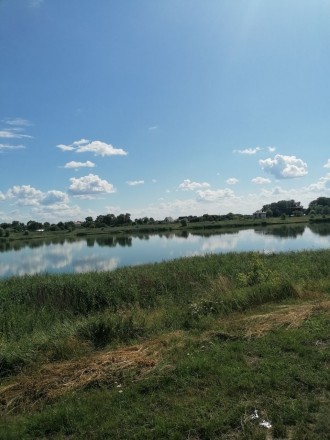 Продається земельна ділянка в селі Рогозів 8 сот, по вулиці є стовпи з електрико. . фото 3