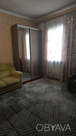 Здається частина будинку в центрі міста.