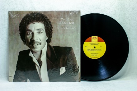 Продам винил Smokey Robinson - Yes It's You Lady LP 12" Motown Record.. . фото 4