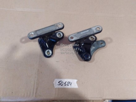 Петлі передніх лівих дверей Mercedes-Benz C-Class W203 00-06 000050584. Харків. фото 1 Петлі передніх лівих дверей Mercedes-Benz C-Class W203 00-06 000050584. Харків. фото 1
