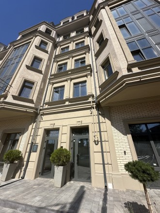 Двохкімнатна квартира , в новому Клубному Будинку Консул , загальной площою 74.5. Киевский. фото 2