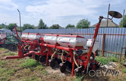 Пневматична просапна сівалка Planter D8 Agromaster 
з дисковими сошниками для т. . фото 1