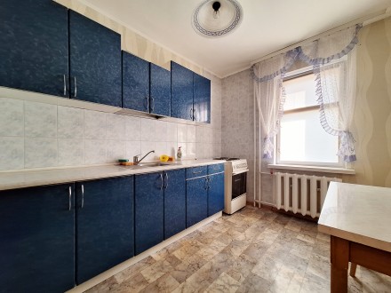 Березняки, Павла Тичини 4, метро Лівобережна, Павла Тычины 4. Киев. фото 1 Березняки, Павла Тичини 4, метро Лівобережна, Павла Тычины 4. Киев. фото 1