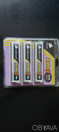 Память DDR3-10700 (2 комплекта по 6 Gb (3x2Gb)