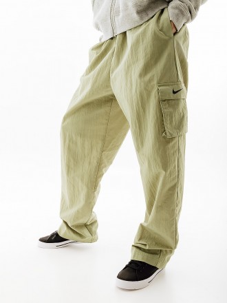 Женские Брюки Nike CARGO Салатовый M (7dDO7209-386 M). Шостка. фото 1 Женские Брюки Nike CARGO Салатовый M (7dDO7209-386 M). Шостка. фото 1