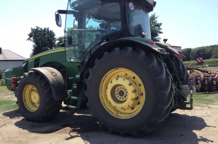 Трактор John Deere 8360R
2012 рік випуску
10500 мотогодин напрацювання
360 к.. . фото 6