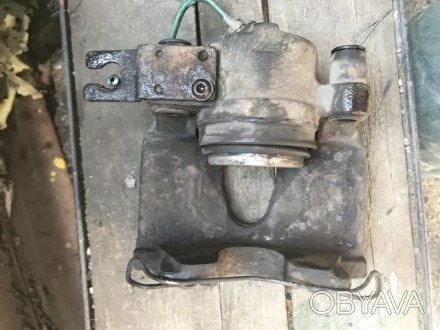 Бу суппорт передний левый Renault Laguna 2, 7701049103, диаметр поршня 57 мм