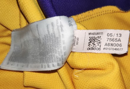 Баскетбольная майкa Adidas NBA Los Angeles Lakers, Howard, размер-2XL, длина-78с. . фото 8