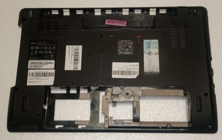 Нижня частина корпуса (поддон) з ноутбука Acer Aspire 5551G AP0C90004100

Без . . фото 2