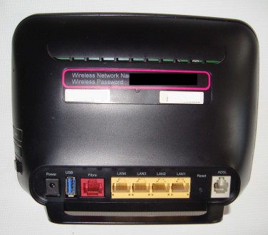 Роутер 2в1  DLINK DSL 3780 Broadband Wireless N270 ADSL2+ Ethernet (RJ-45)
Роут. . фото 4