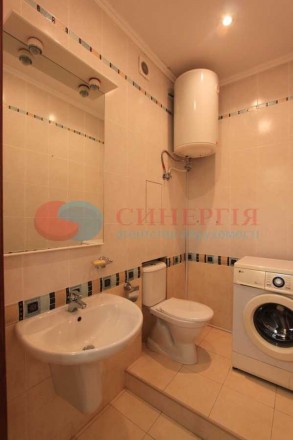 3-комнатная квартира, 162.00 кв.м. . фото 10 вул. Панаса Мирного 10,
ЖК Введенський,
Печерський р-н.
* Площа 162/100/20 к. . фото 10