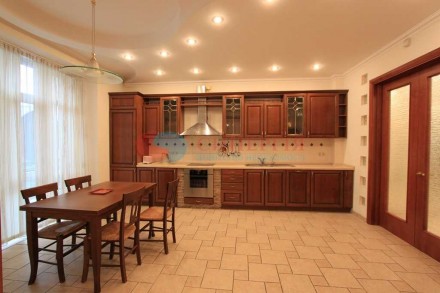3-комнатная квартира, 162.00 кв.м. . фото 5 вул. Панаса Мирного 10,
ЖК Введенський,
Печерський р-н.
* Площа 162/100/20 к. . фото 5
