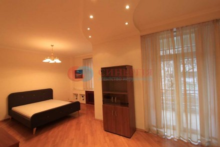 3-комнатная квартира, 162.00 кв.м. . фото 8 вул. Панаса Мирного 10,
ЖК Введенський,
Печерський р-н.
* Площа 162/100/20 к. . фото 8
