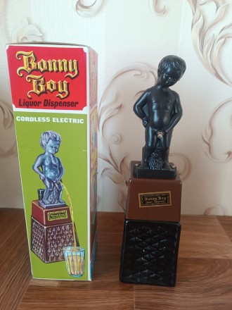 Бутылка диспенсер Писающий мальчик. Bonny Boy. Made in Hong Kong.. Київ. фото 1 Бутылка диспенсер Писающий мальчик. Bonny Boy. Made in Hong Kong.. Київ. фото 1