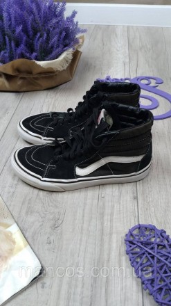 Кеды высокие для мальчика Vans Old School замшевые черного цвета.
Vans известен . . фото 4