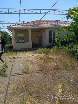 дом, 140 кв. м