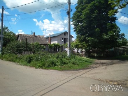 дом, 210 кв. м