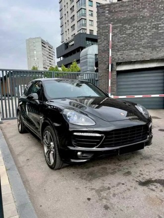 Porsche Cayenne — это изысканный внедорожник, который объединяет в себе вы. . фото 4