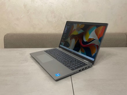 Ноутбук Dell Latitude 5520, 15,6" FHD IPS, i5-1135G7, 16GB, 256GB SSD. Гарантія.. . фото 3