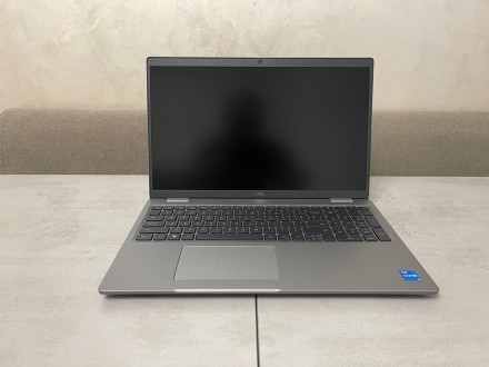 Ноутбук Dell Latitude 5520, 15,6" FHD IPS, i5-1135G7, 16GB, 256GB SSD. Гарантія.. . фото 6