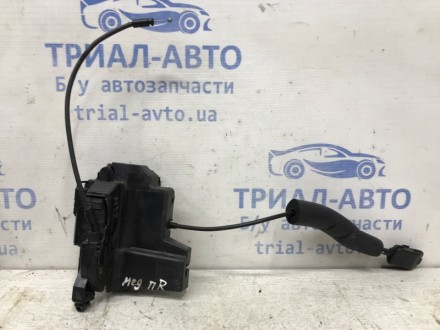 Замок двері передній правий Renault Megane 3 1.5 DIESEL K9K 2009 (б/в). Київ. фото 1 Замок двері передній правий Renault Megane 3 1.5 DIESEL K9K 2009 (б/в). Київ. фото 1