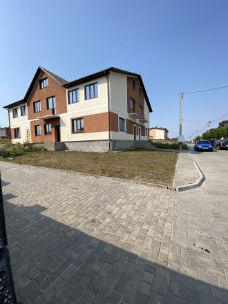 Продається котедж в районі Райського Саду. Ровно. фото 1 Продається котедж в районі Райського Саду. Ровно. фото 1