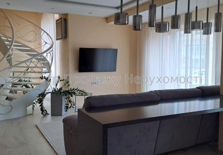 5-комнатная квартира, 173 м.кв.. Киев. фото 1 5-комнатная квартира, 173 м.кв.. Киев. фото 1