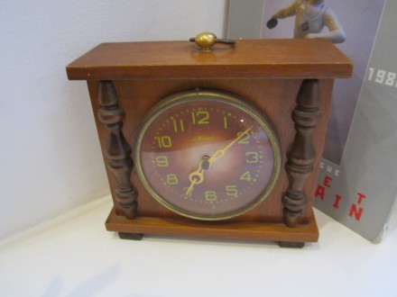 Интерьерные часы "Маяк" Made in USSR На ходу. №9. Кривой Рог. фото 1 Интерьерные часы "Маяк" Made in USSR На ходу. №9. Кривой Рог. фото 1