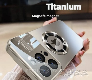 Серебристий титановий магнітний Magsafe чохол на iPhone 15 pro max
Протиударний . . фото 1