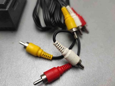 Цифровой спутниковый ресивер, позволяющий вести прием открытых и кодированных ка. . фото 5