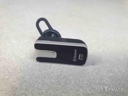 Bluetooth гарнитура позволяtт отвечать на звонки, осуществлять потоковую передач. . фото 1