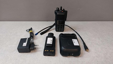 Рація VHF/UHF, потужність передавача 5 Вт, живлення Li-Ion-акумулятор, вага 356 . . фото 9