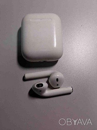 Наушники Bluetooth-гарнитура Б/У Apple AirPods 2 (A1938)