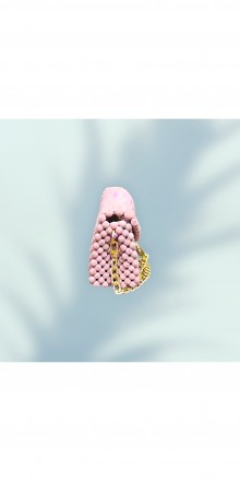 Bubble Gum - це чарівна рожева сумочка з перламутровим відтінком, яка додає форм. . фото 3