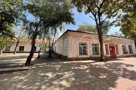 Продаж 1-поверхової будівлі, вул. Ф. Караманця. Кривий Ріг. фото 1 Продаж 1-поверхової будівлі, вул. Ф. Караманця. Кривий Ріг. фото 1