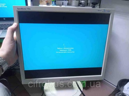 Монитор 17" Samsung GH17LS
Диагональ 17" Разрешение 1280x1024 (5:4) Тип матрицы . . фото 5