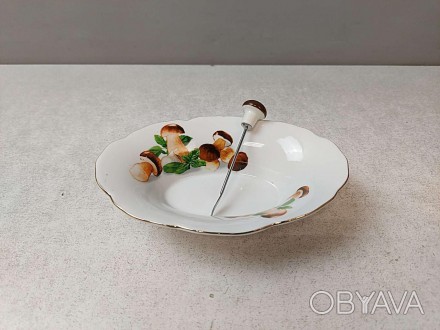 Салатник для оливок, солі Royal porcelain design england 17 см
Внимание! Комісій. . фото 1