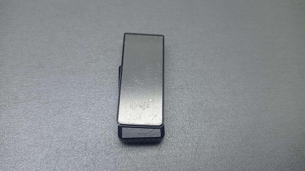 Флешка USB 4Gb — пам'яткий пристрій, що використовує як носій флешпам'ять, і під. . фото 5