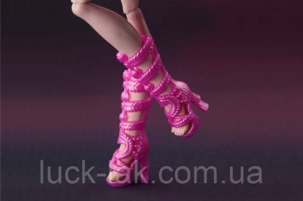 Обувь для куклы Monster High, сапожки, для Монстер Хай Розовый. Сумы. фото 1 Обувь для куклы Monster High, сапожки, для Монстер Хай Розовый. Сумы. фото 1