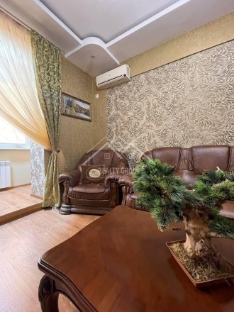 Продаж 3-х кім сталінки, 17 квартал, автономне опалення (еВідновлення). Кривий Ріг. фото 1 Продаж 3-х кім сталінки, 17 квартал, автономне опалення (еВідновлення). Кривий Ріг. фото 1