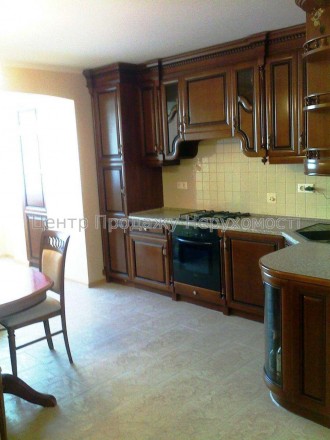 3-комнатная квартира, 82 м.кв.. Киев. фото 1 3-комнатная квартира, 82 м.кв.. Киев. фото 1